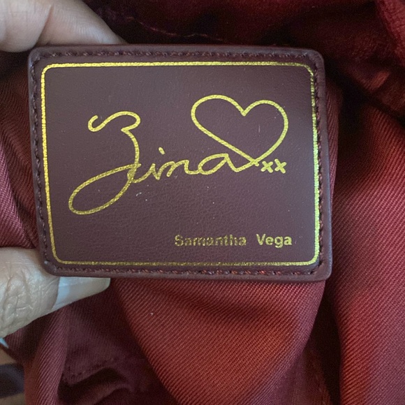 Samantha Vega bucket bag - Picture 3 of 8